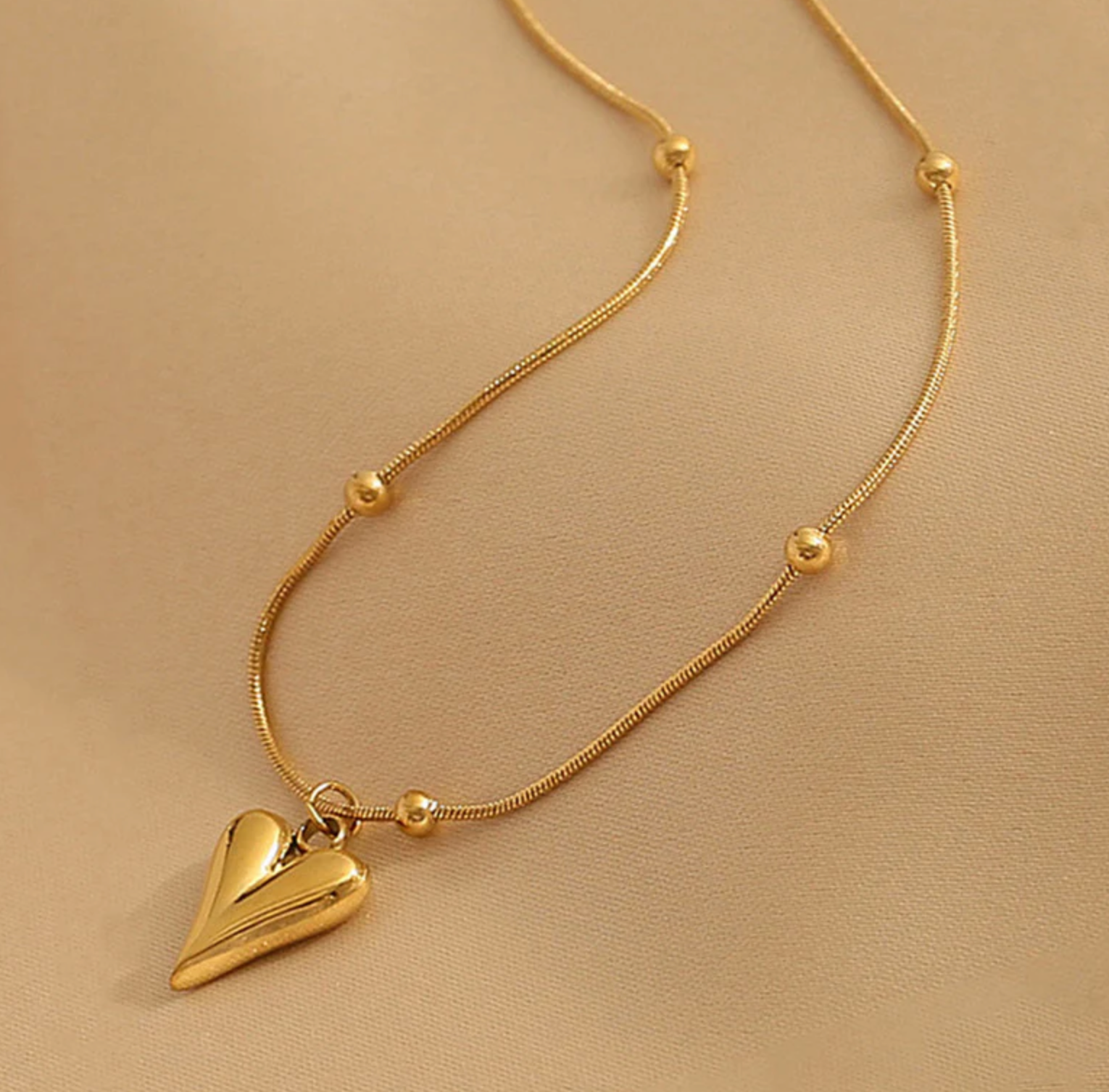 Gold-Plated Anti Tarnish Heart themed Necklace