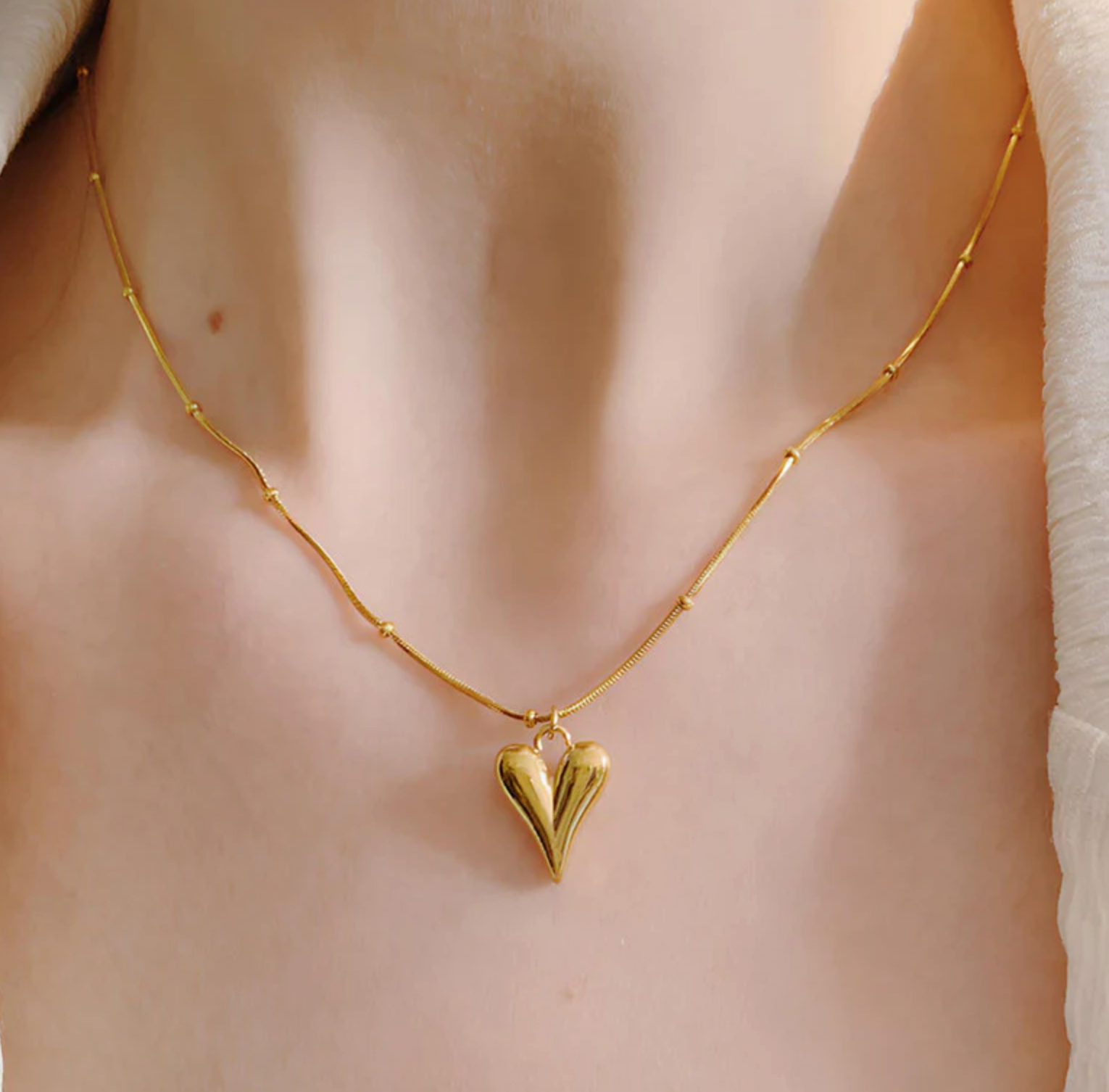 Gold-Plated Anti Tarnish Heart themed Necklace