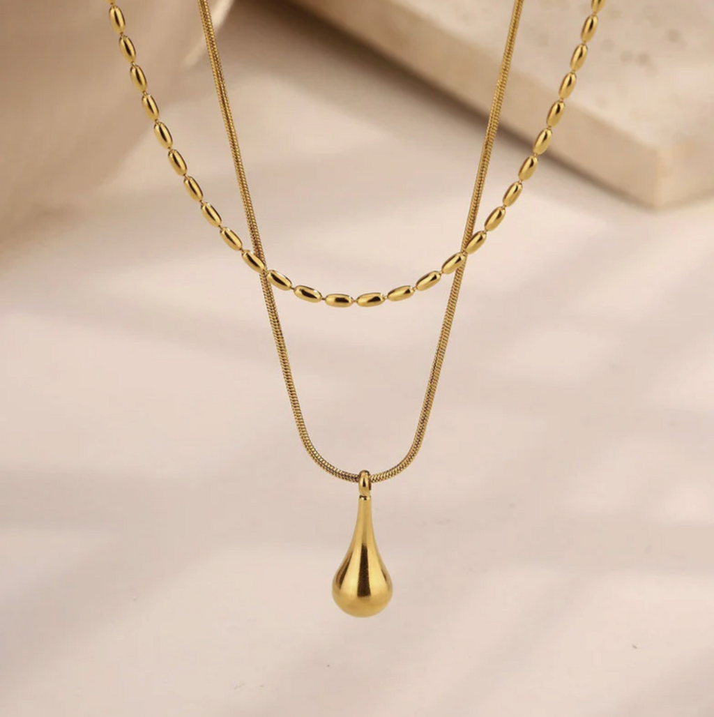 Minimalistic Teardrop Layered Necklace