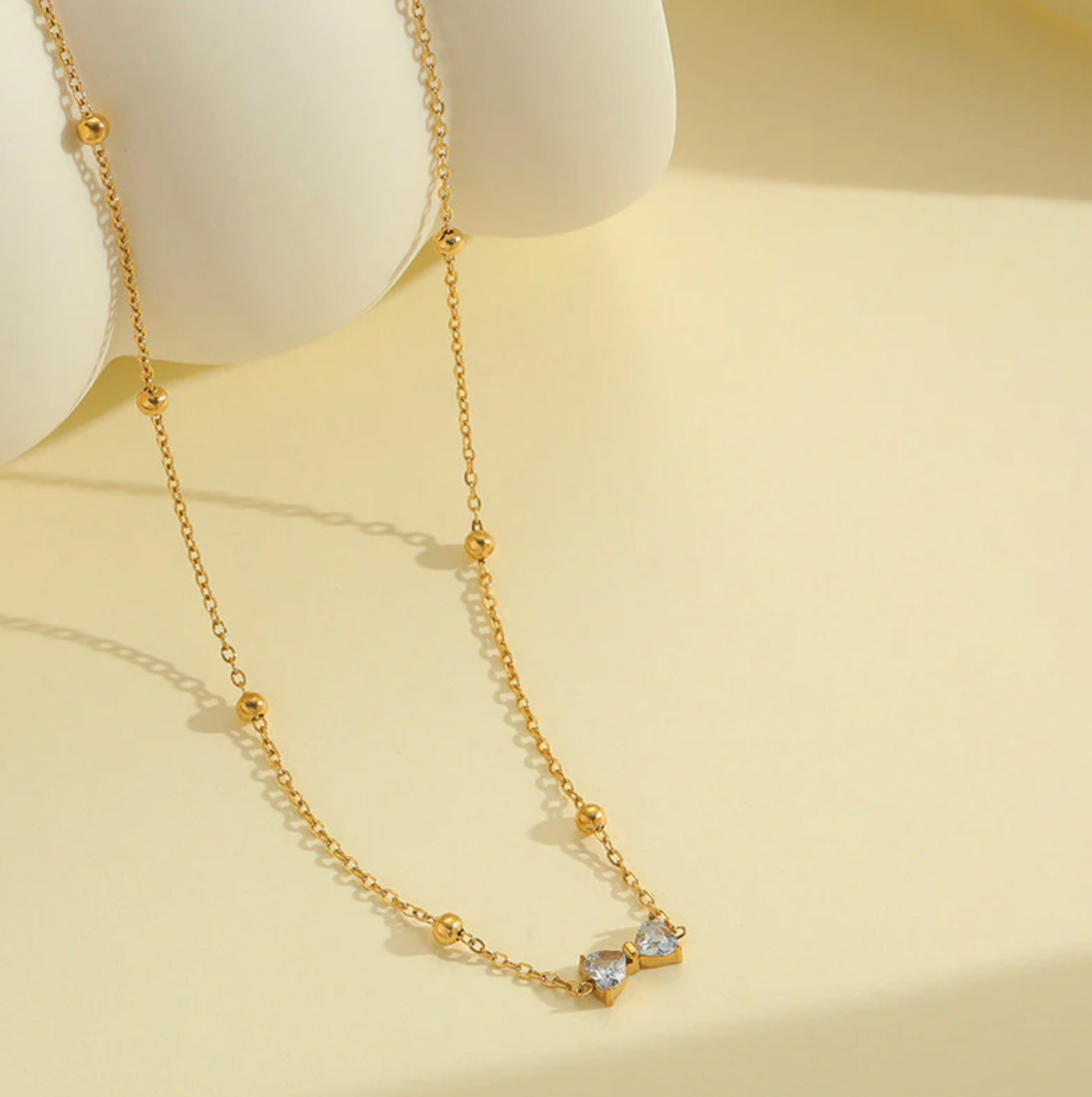Bow Themed Necklace