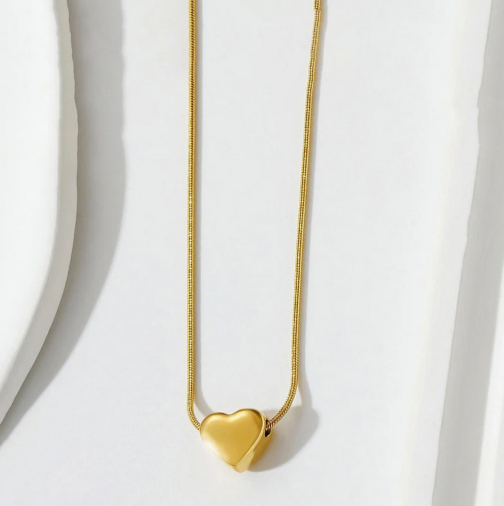 Heart Themed Pendant Necklace