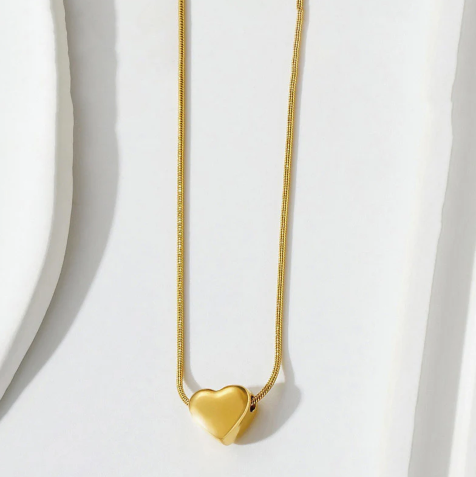 Heart Themed Pendant Necklace