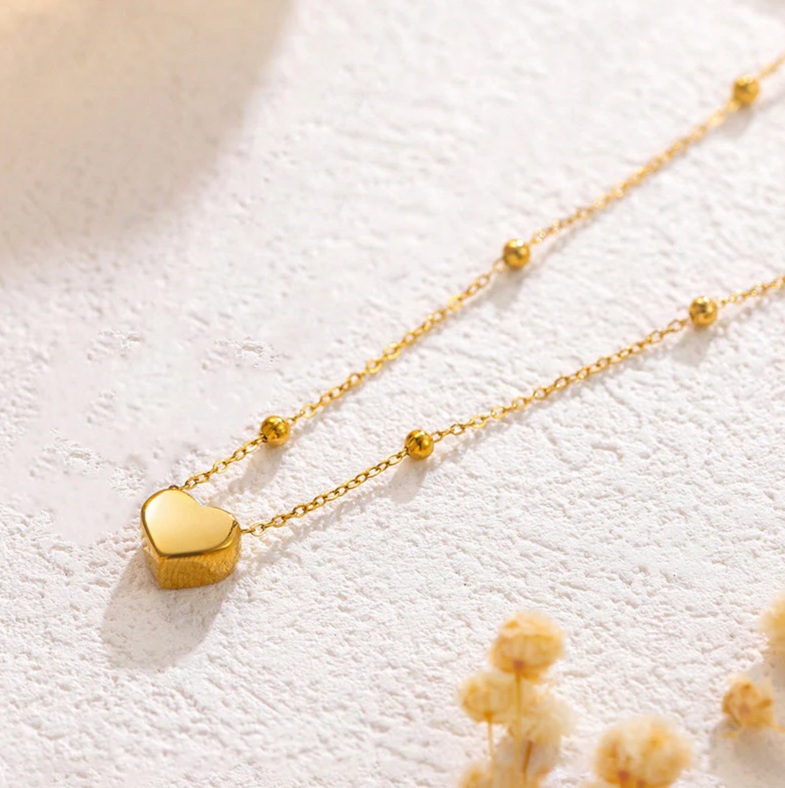 Heart Themed Pendant Necklace