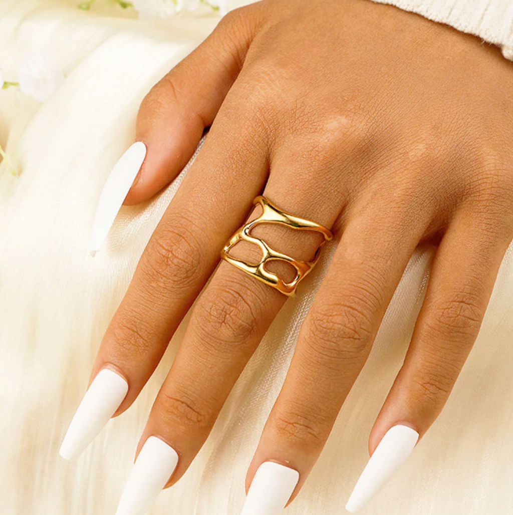 Contemporary Adjustable Ring