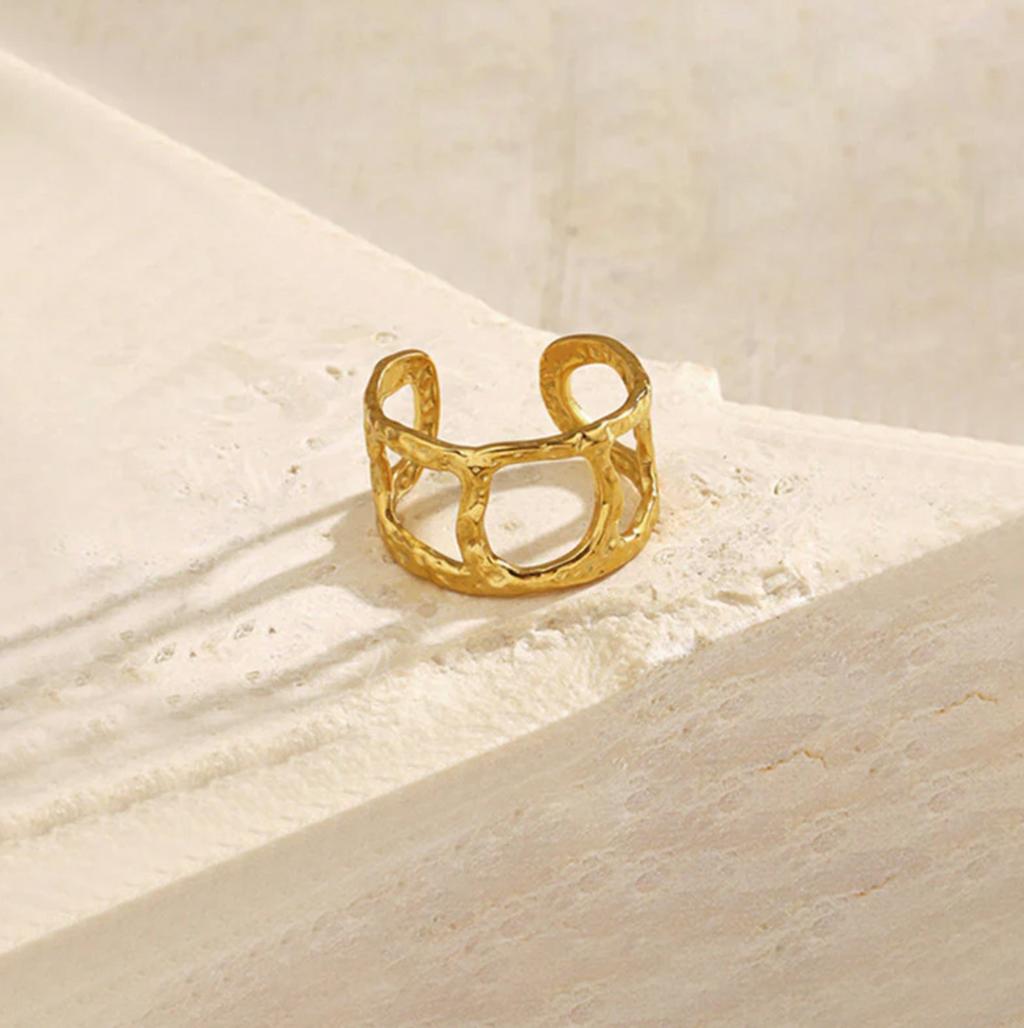 Contemporary Adjustable Ring