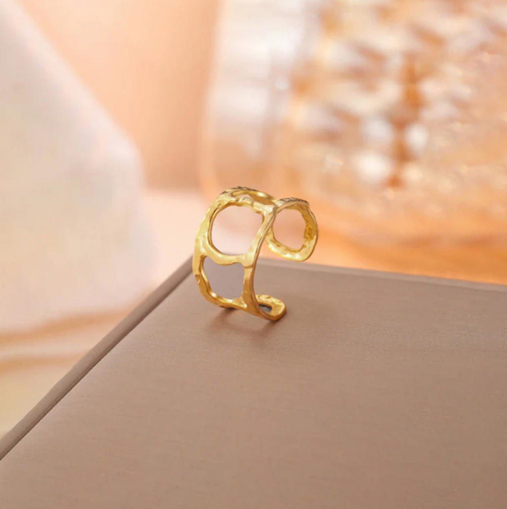 Contemporary Adjustable Ring