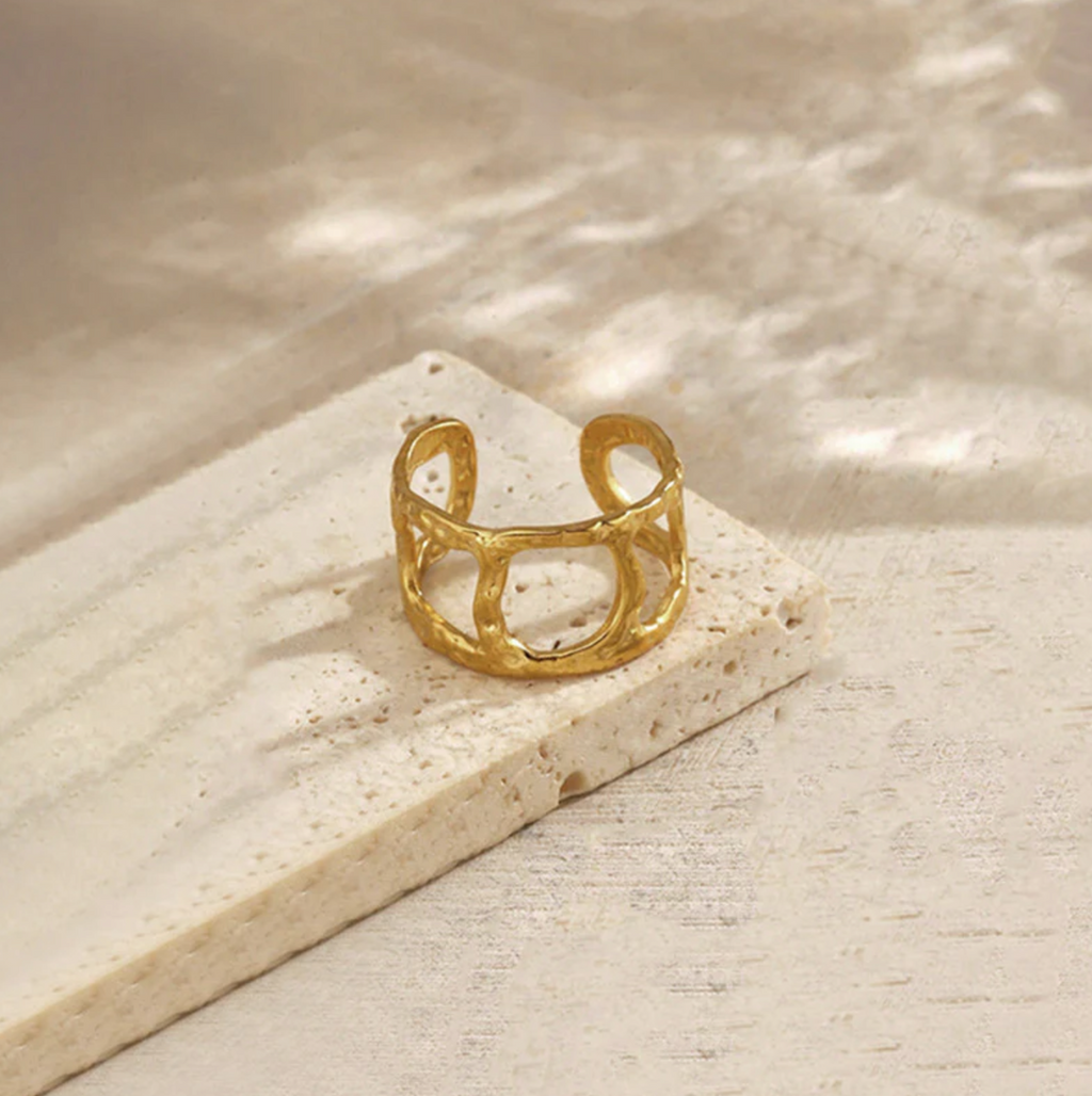 Contemporary Adjustable Ring