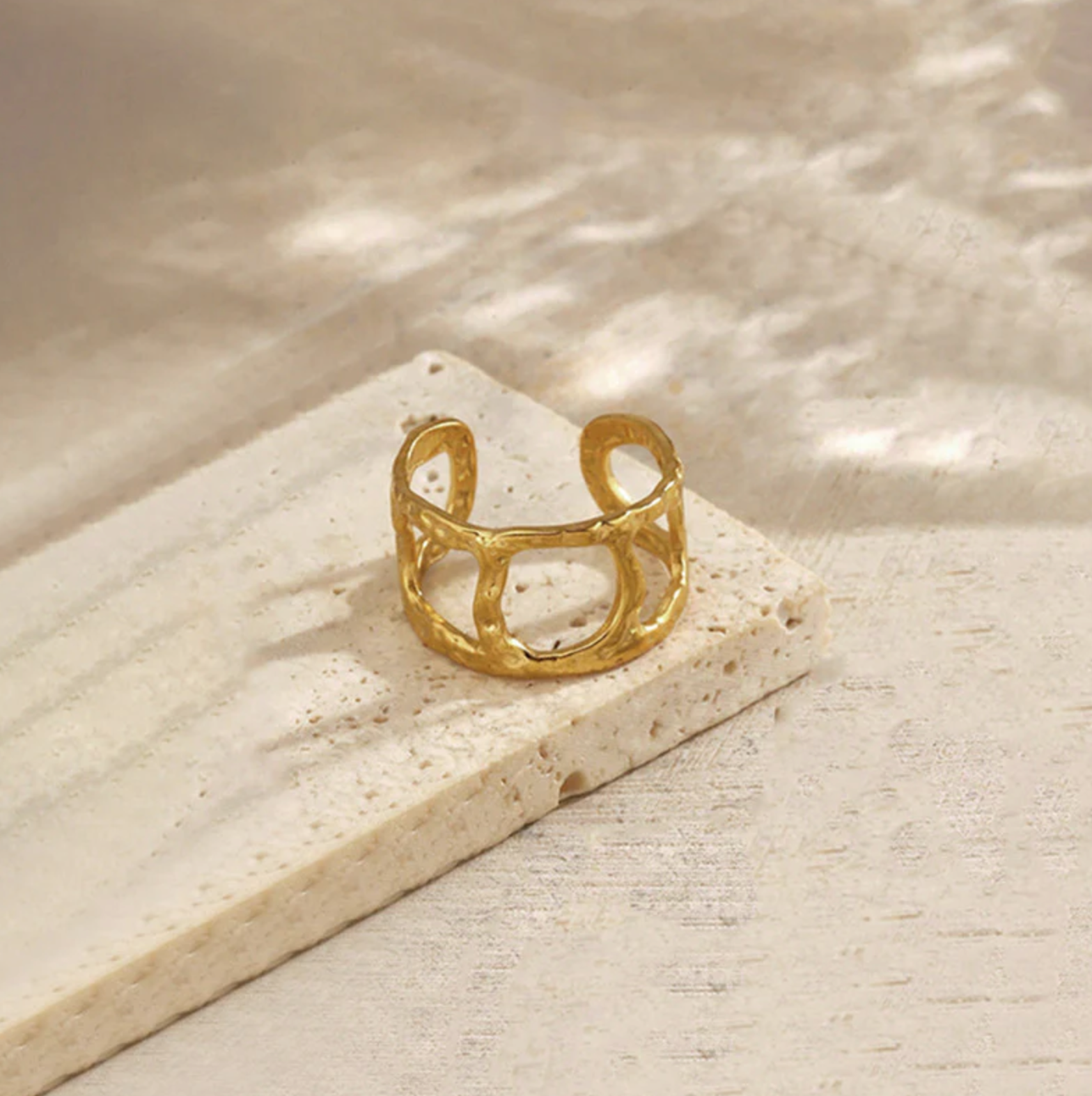 Contemporary Adjustable Ring