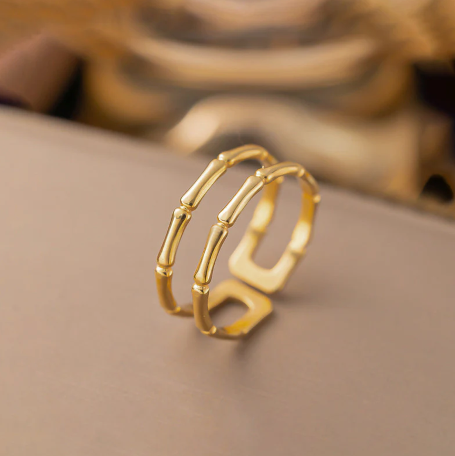 Contemporary Adjustable Finger Ring