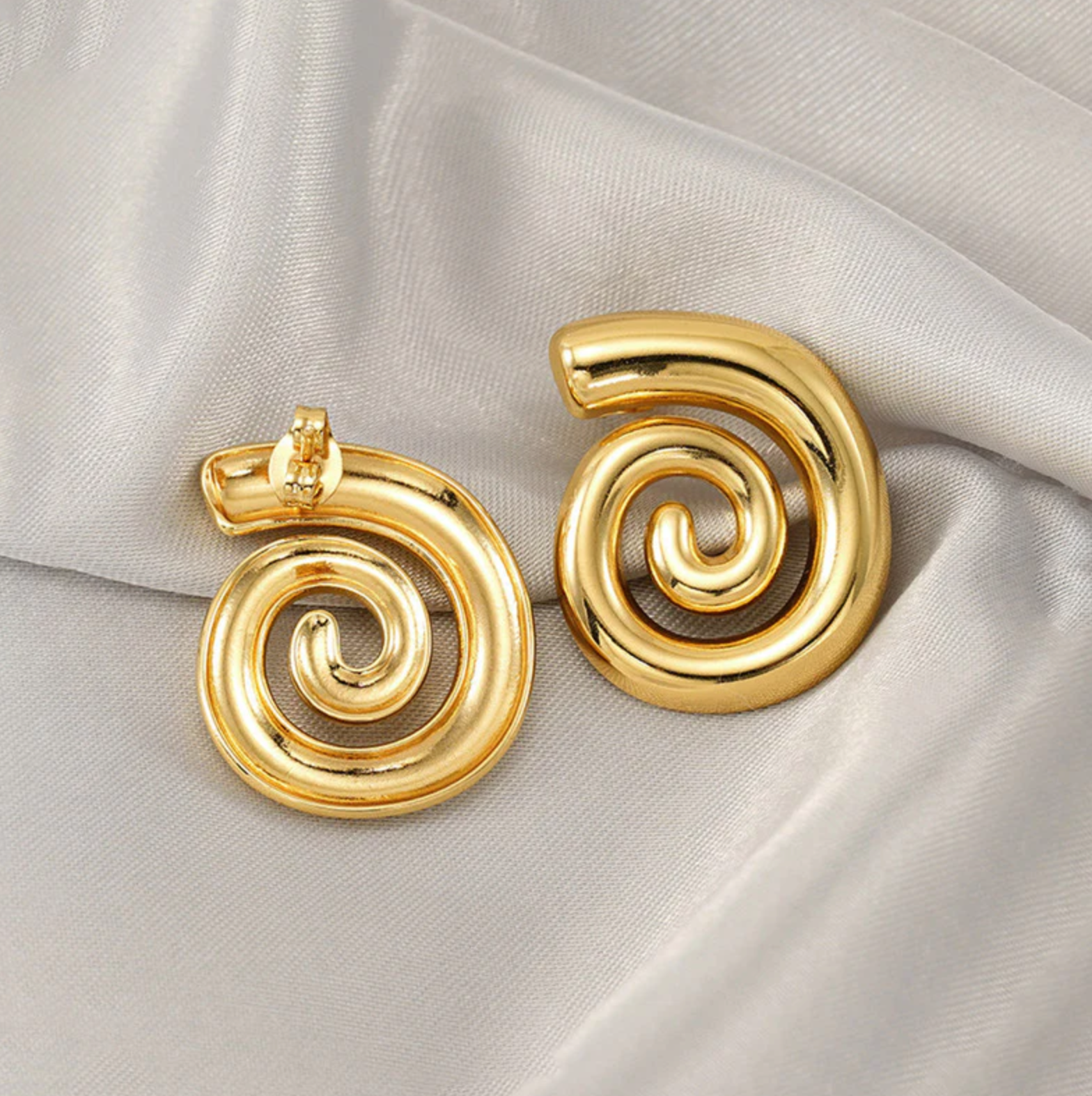 Spiral Chunky Earrings